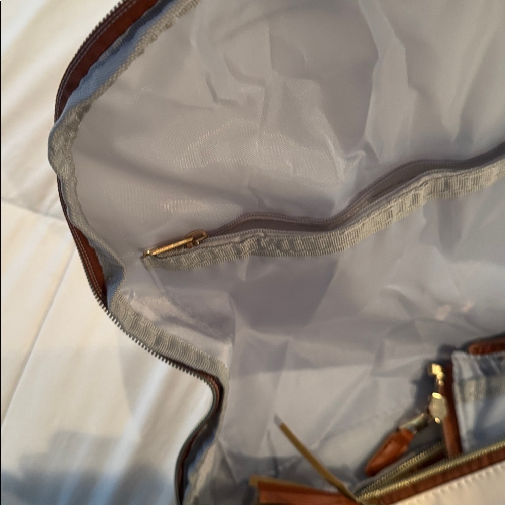 Emmafy NWOT 🔥sale🔥travel smart garment bag in cream and brown - Picture 13 of 15